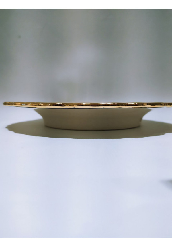  Plato 18cm en Cerámica, decorado a mano en relieve  con Oro 24K. Piezas Certificadas.  Fabricado en España.