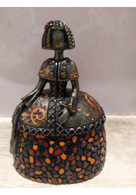 Figura Menina Naranja  Mosaico 13x9x7 cm