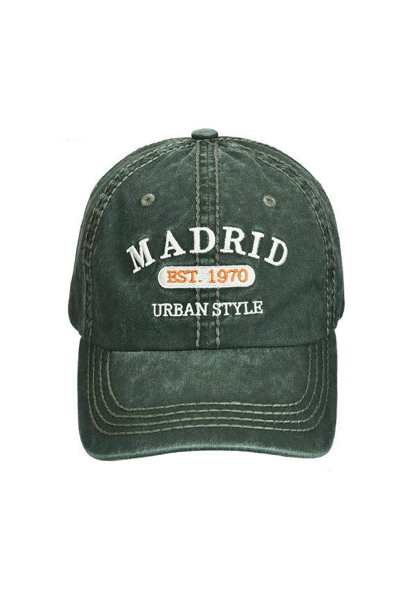 Gorra Madrid estilo urbano verde