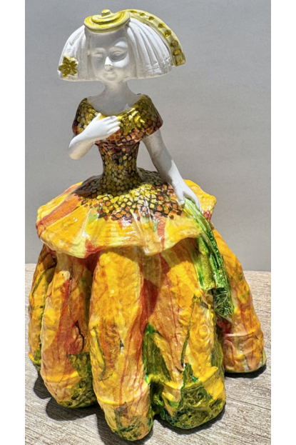 Figura Menina volantes 15cm
